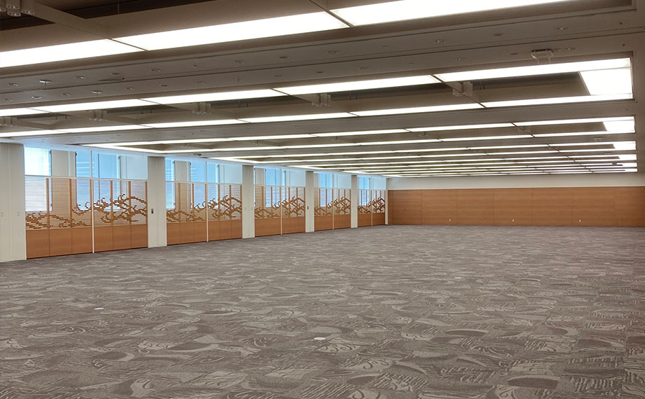 4F EAST HALL/WEST HALL